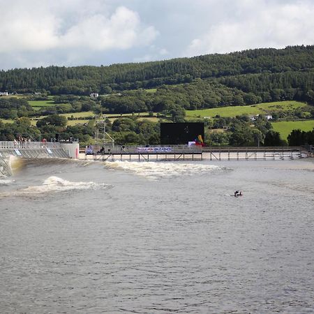 Llys Madoc, Basement Apartment Penmaenmawr ภายนอก รูปภาพ