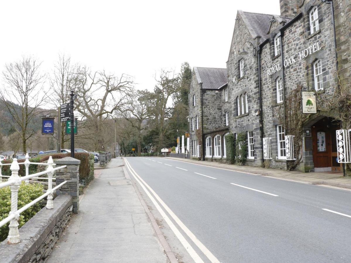 Llys Madoc, Basement Apartment Penmaenmawr ภายนอก รูปภาพ